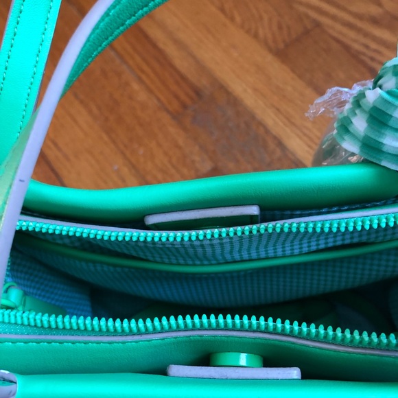 Chic Mint Green  Tote Bag - Picture 3 of 4